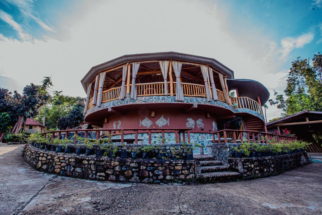 Hotel Atremaru Jungle Retreat Puerto Princesa Exterior foto